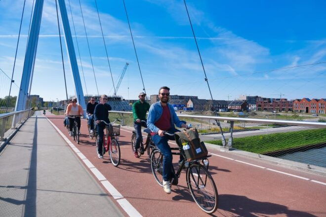 #1 Food Tour by Bike in Utrecht: Enjoy With a Local Guide - Innovative Vegan Cuisine Highlights