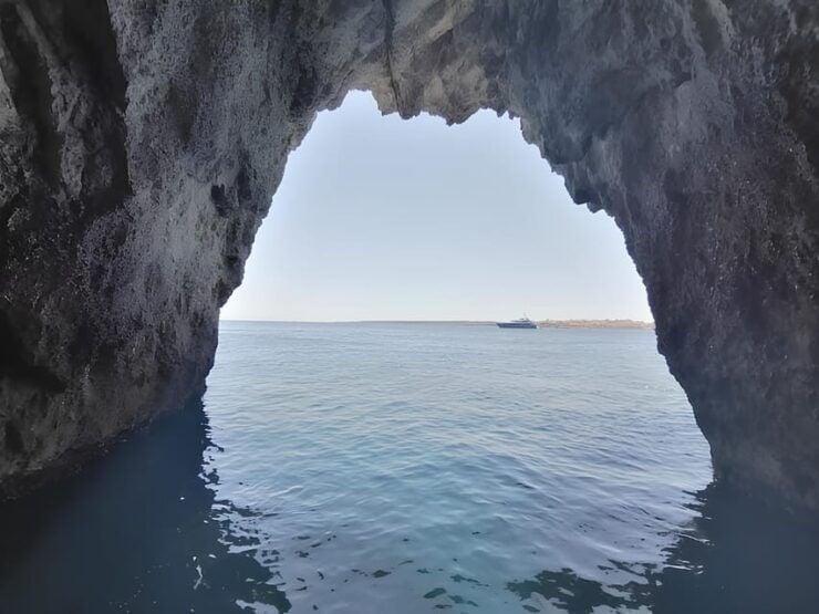 1 Hour Boat Ride - Sea Caves and Ortigia Island - Cancellation and Payment Options
