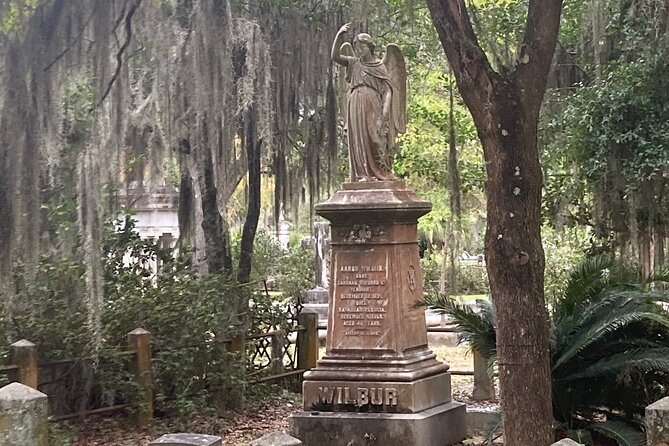 1-Hour Bonaventure Cemetery Golf Cart Guided Tour in Savannah - Common Questions