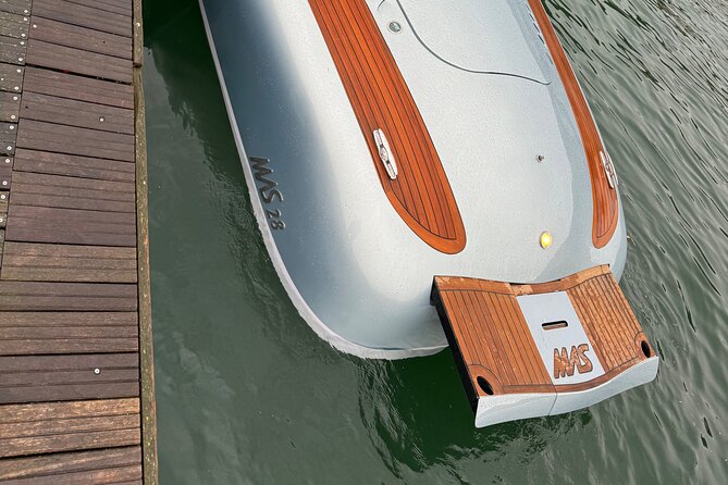 1 Hour by Classic Speedboat on Lake Como - Frequently Asked Questions