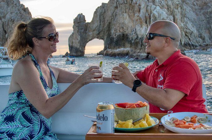 1 Hour Cabo Highlights on a 33ft Luxury Yacht - Practical Tips for Booking & Enjoying