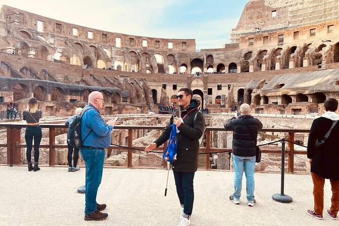 1 Hour Colosseum Express Tour With Arena - Helpful Tour Guides
