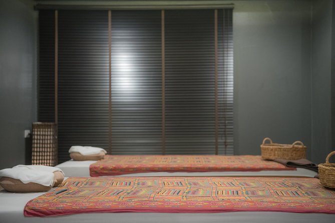 1 Hour Deep Tissue Thai Massage With Balm - Free Transportation - Reviews