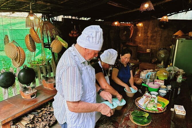 1 hour Egg Coffee Cooking Class with Snack and Local Instructor - Practical Details & Tips
