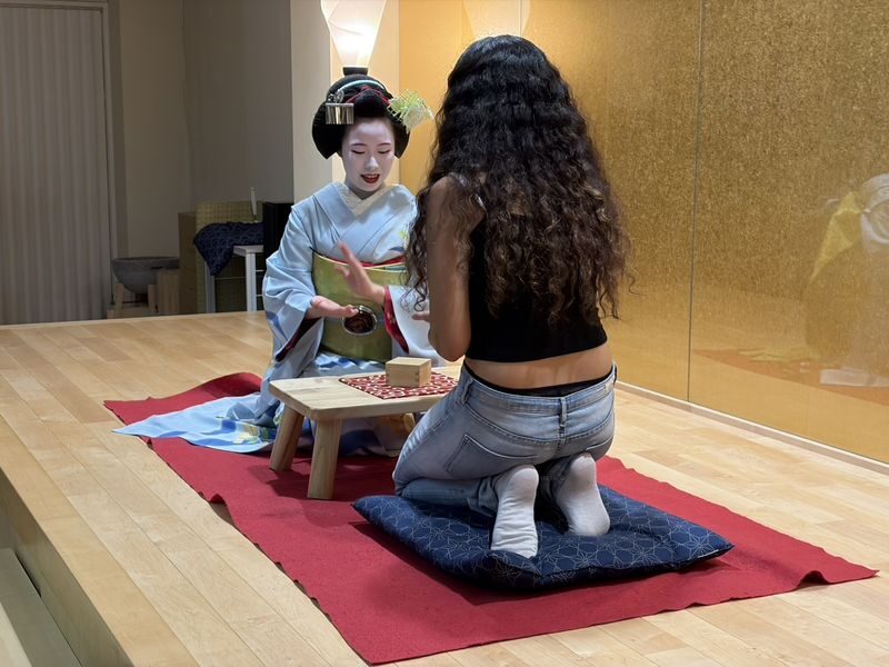 1-Hour Geisha/Maiko Show in Kyoto - Should you book the MUTEKI Kyoto maiko show?