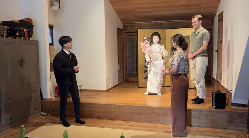 1 Hour Geisha Show in Asakusa Tokyo - Fitting Mukojima into your Tokyo day