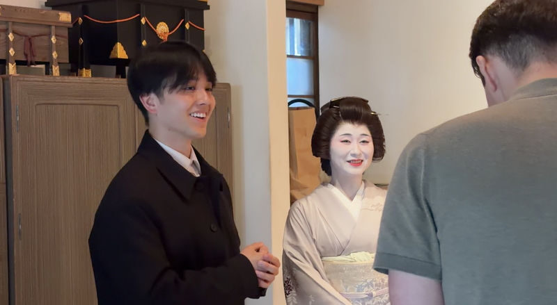 1 Hour Geisha Show in Asakusa Tokyo - Should you book the one-hour geisha show?