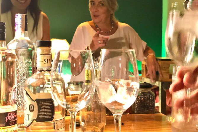 1-Hour Gin Tonics Guided Workshop With Special View in Madrid - Directions to the Workshop Venue