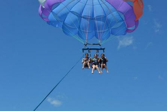 1-Hour Guided Hawaiian Parasailing in Waikiki - Customer Experiences
