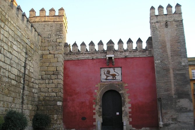 1-Hour Guided Tour of the Alcazar With Admission Included - Common Questions