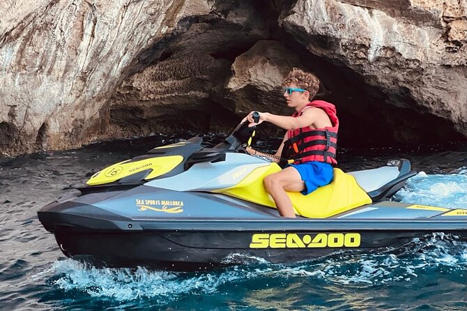 1 Hour Jet Ski Excursion to Cap Vermell From Mallorca - Safety Measures and Requirements
