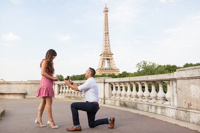 1-hour Photoshoot at the Eiffel Tower Trocadero Paris - Overview of the Experience