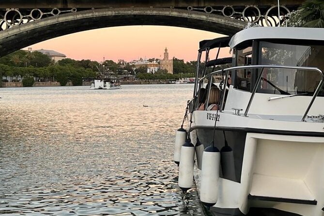 1 Hour Private Boat Rental on the Guadalquivir - Inclusions