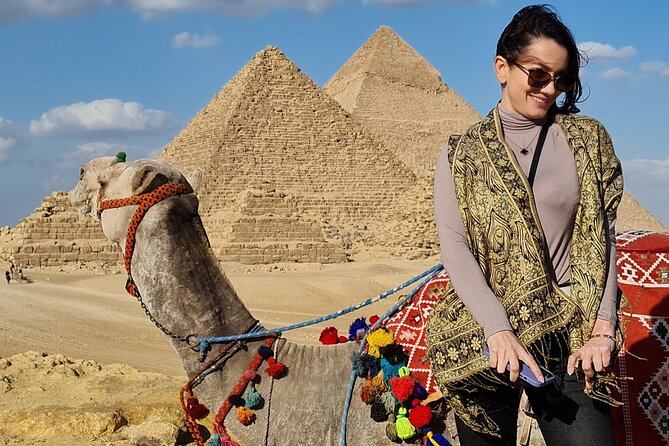 1 Hour Private Camel Ride At Giza Pyramids - Meeting Point Information