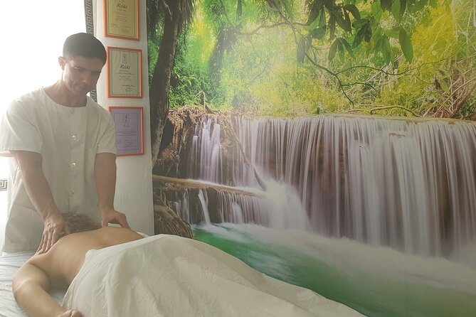 1 Hour Private Chiromassage Session in Seville - Additional Information