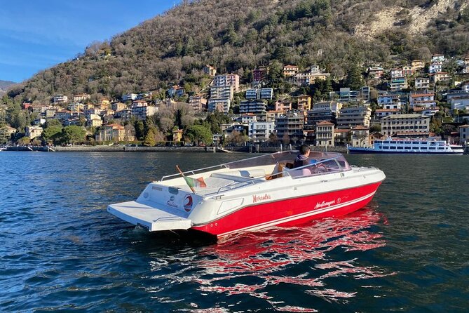 1 Hour Private Cruise on Lake Como by Motorboat - Bottled Water and Alcoholic Beverages