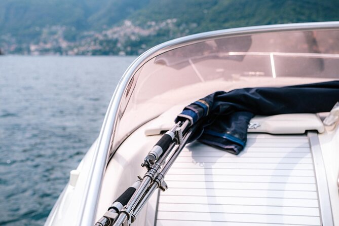 1 Hour Private Cruise on Lake Como Motoscafo Cranchi - Ideal for Couples and Small Groups
