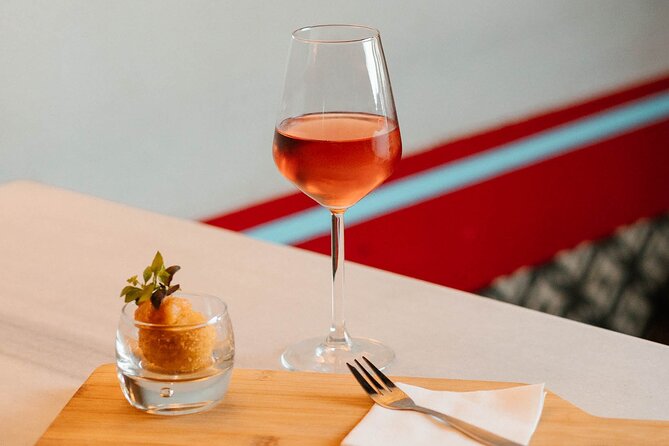 1 Hour Private Four Greek Wine Tasting and Food Pairing in Athens - Enhancing Your Wine Tasting Experience in Athens