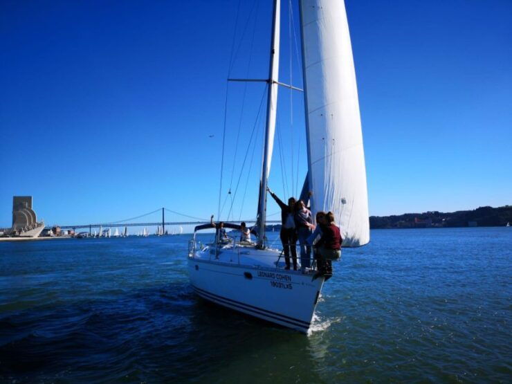 1 Hour Private - Lisbon Sailing Tour With Wine and History - Tour Details