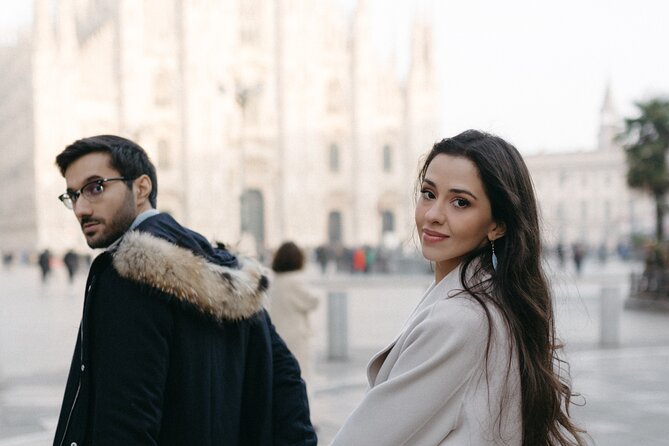 1 Hour Private Professional Photoshoot in Milan - Pricing and Reservation