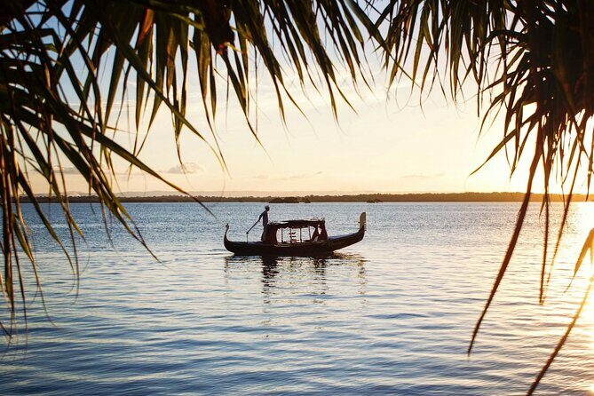 1 Hour Private Romantic Gondola Cruises in Banksia Beach - Good To Know