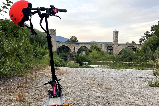 1-Hour Private Tour With Guide on Electric Scooter in Barcelona - Good To Know