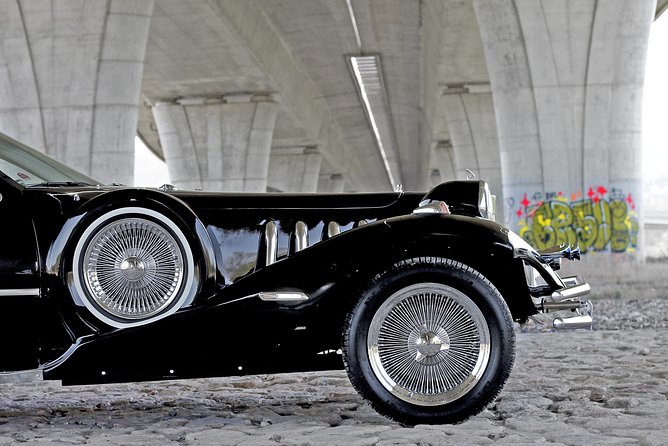 1 Hour Ride in Vintage Limousine - Inclusions and Highlights
