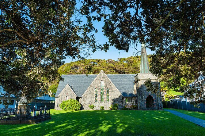 1 Hour Scenic Bay of Islands Tour - FAQs