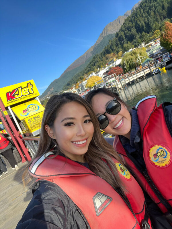 1 Hour Shotover River and Kawarau River Jet Boat Ride - Dressing for Queenstown’s spray and wind