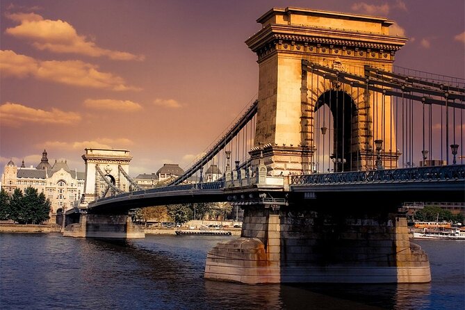 1 Hour Sightseeing Cruise in Budapest - Booking Process and Pricing