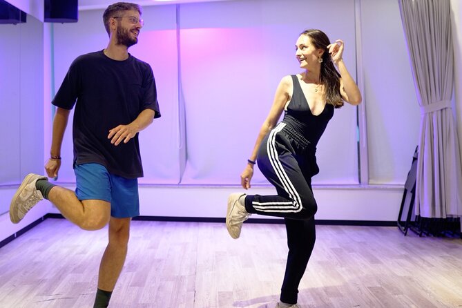 1 Hour Small Group Shuffle Dance Class in Tokyo - Overview and Details
