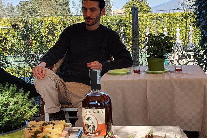 1 Hour Tasting of Artisan Liqueurs in the Umbrian Countryside - Tasting Duration and Location