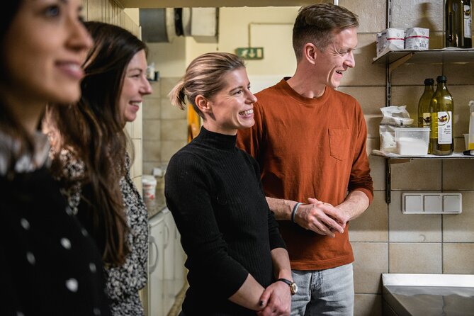 1 Hour Tradtional Kaiserschmarrn Cooking Class & Tasting in Wien - Accessibility and Group Size