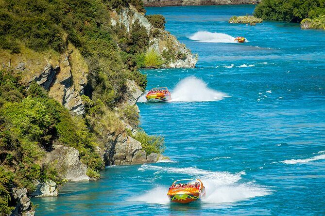 1-Hour Ultimate Jet Boat Adventure on the Kawarau River - A detailed look at the jet boat experience