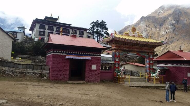 1 Month Buddhist Monastery Retreats in Tengboche Nepal - Itinerary Overview