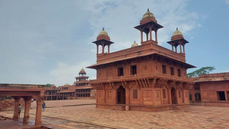 1 Night 2 Days Agra Tour With Fatehpur Sikri From Delhi - Tour Details
