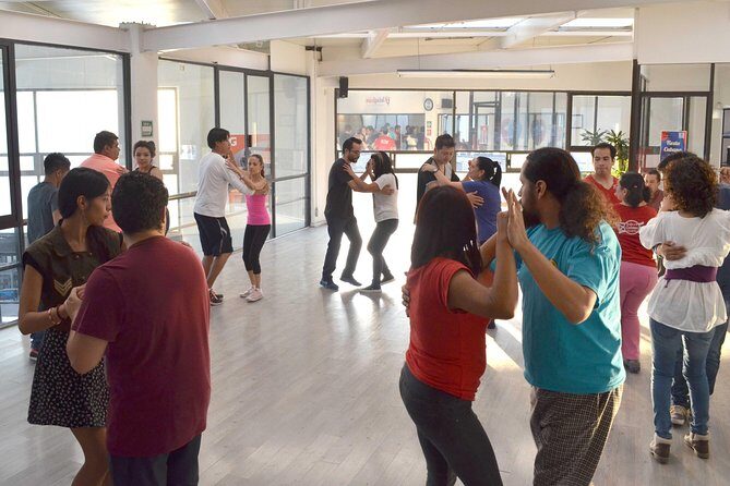 1-on-1 Private Salsa Classes - The Sum Up