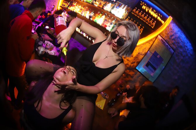 #1 Rated Istanbul Party Pub Crawl W Party Bus/Sultanahmet&Taksim - Traveler Reviews and Recommendations