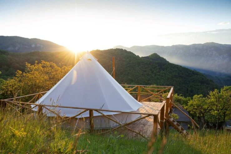 #1 Unforgettable Auckland Glamping Accommodation - Location and Accessibility
