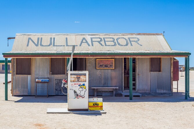 10-Day Adelaide to Perth Adventure Tour - Accommodation and Camping Facilities