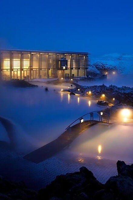 10 Day Complete Iceland With Northern Lights and Blue Lagoon - Northern Lights Chase