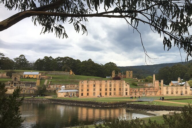 10 Day Guided Tour of Tasmania - Minimum Travelers Requirement