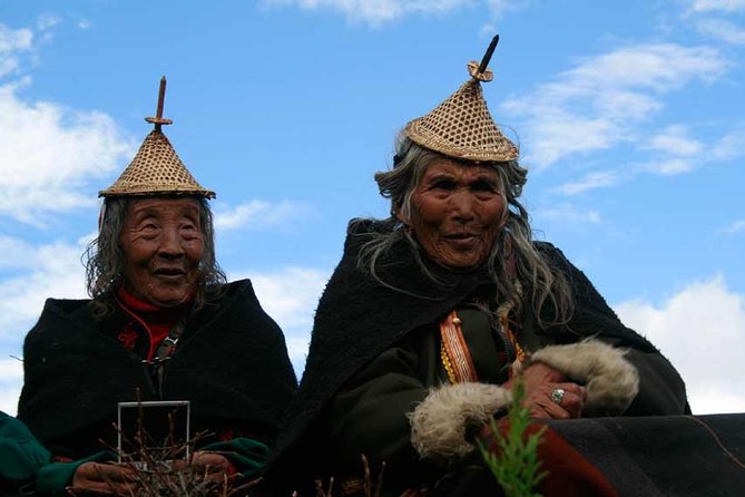 10-Day Royal Highland Festival and Laya Run Tour in Laya - Good To Know