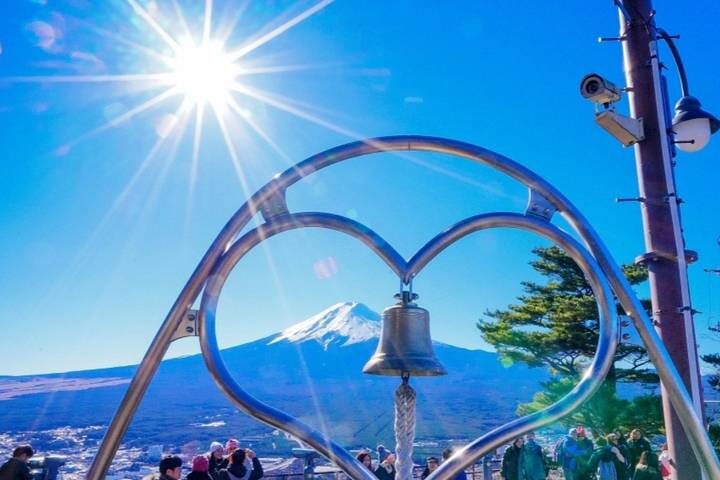 10 Day Southern Japan Cherry Blossom Festival by UME Travel - Hakone’s lake, ropeway and volcanic valley