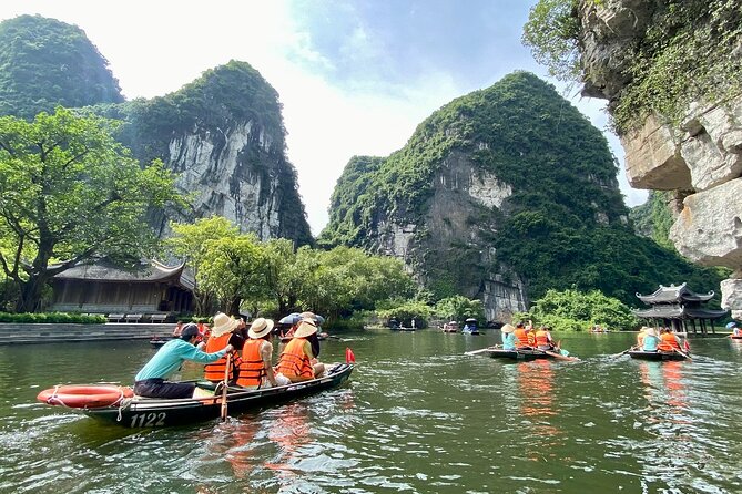 10 Day Vietnam Travel (Hanoi-Ha Long-Ninh Binh-Sapa-Da Nang-HCM) - Discovering the Beauty of Ninh Binh