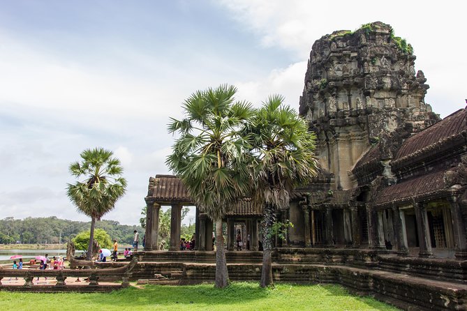 10 Days BEAUTY of INDOCHINA - Day 3