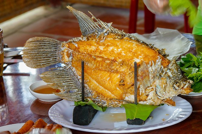 10 Days in VIETNAM FROM SOUTH to NORTH - Unveiling History: The Cu Chi Tunnels