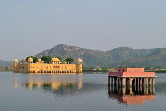 10-Days Jaipur, Udaipur, Mount Abu, Jodhpur & Jaisalmer Tour - Journey to Udaipur With Enroute Stops