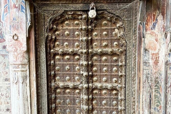 10 Days Package Tour in Rajasthan - Services of English Speaking Guide