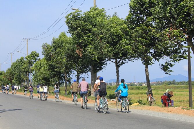 10 Days VIETNAM FOOD TASTING and BEACH RELAX TOUR - Day 5: Taking in the Charming Town of Hoi An